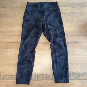 lululemon athletica 25” Fast & Free Charcoal Camo Leggings - size 10
